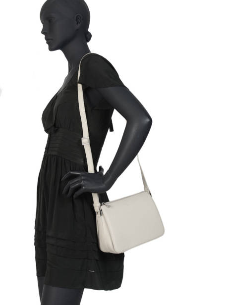 Cross Body Tas Madrid Hexagona Beige madrid 535986 ander zicht 1